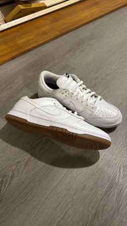 White Dunk Low Gumbottom
