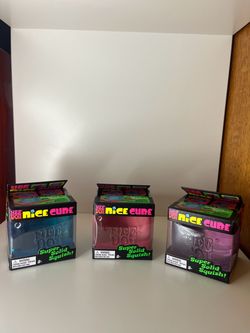 NeeDoh Nice Cube