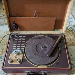 Vintage Wilcox Gay Recordette (Needs Repair) 