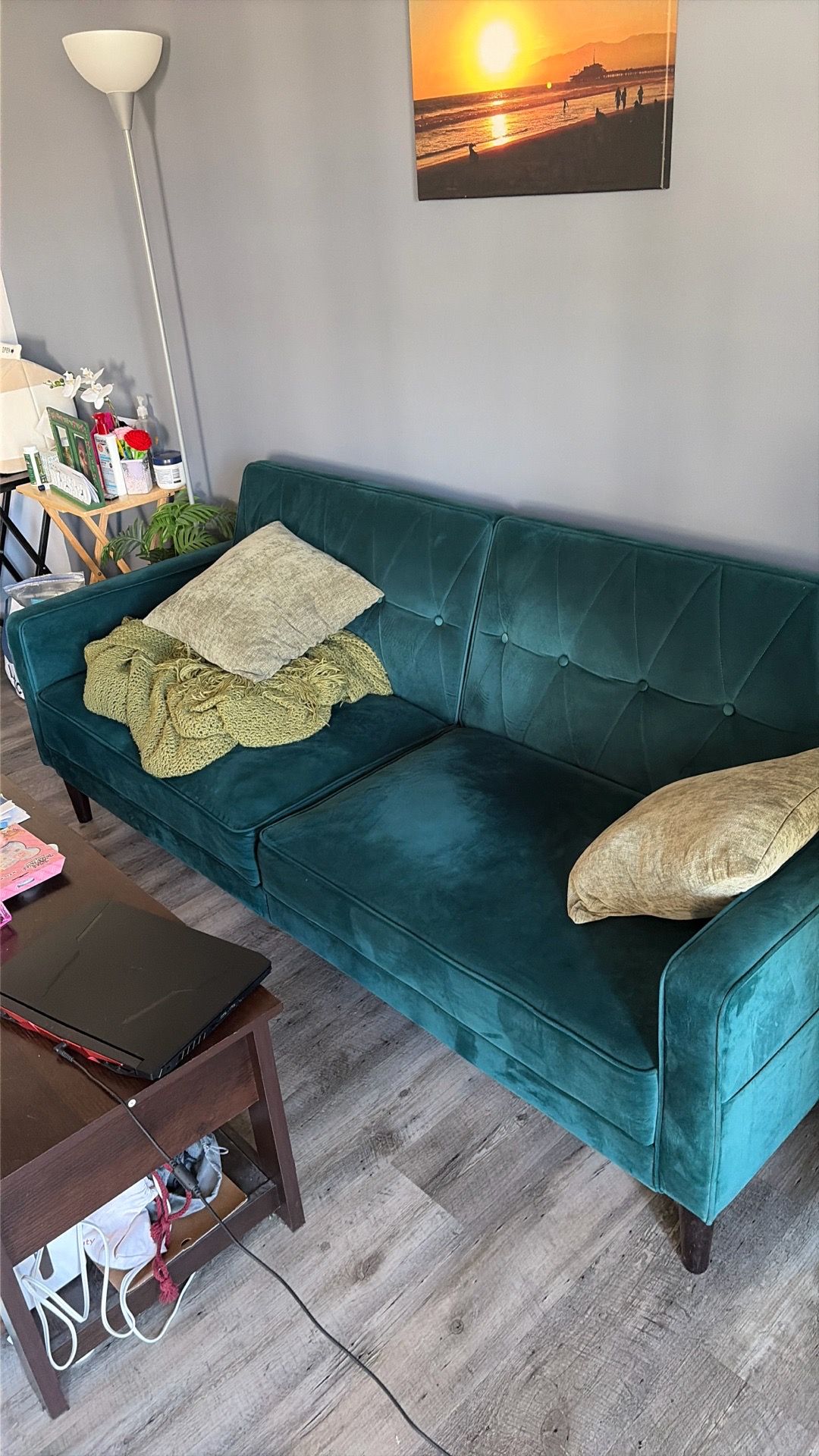 Free couch!