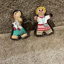Hallmark Ornament 1993 Ready For Fun GingerBread Boy & Girl Cookie Cutter