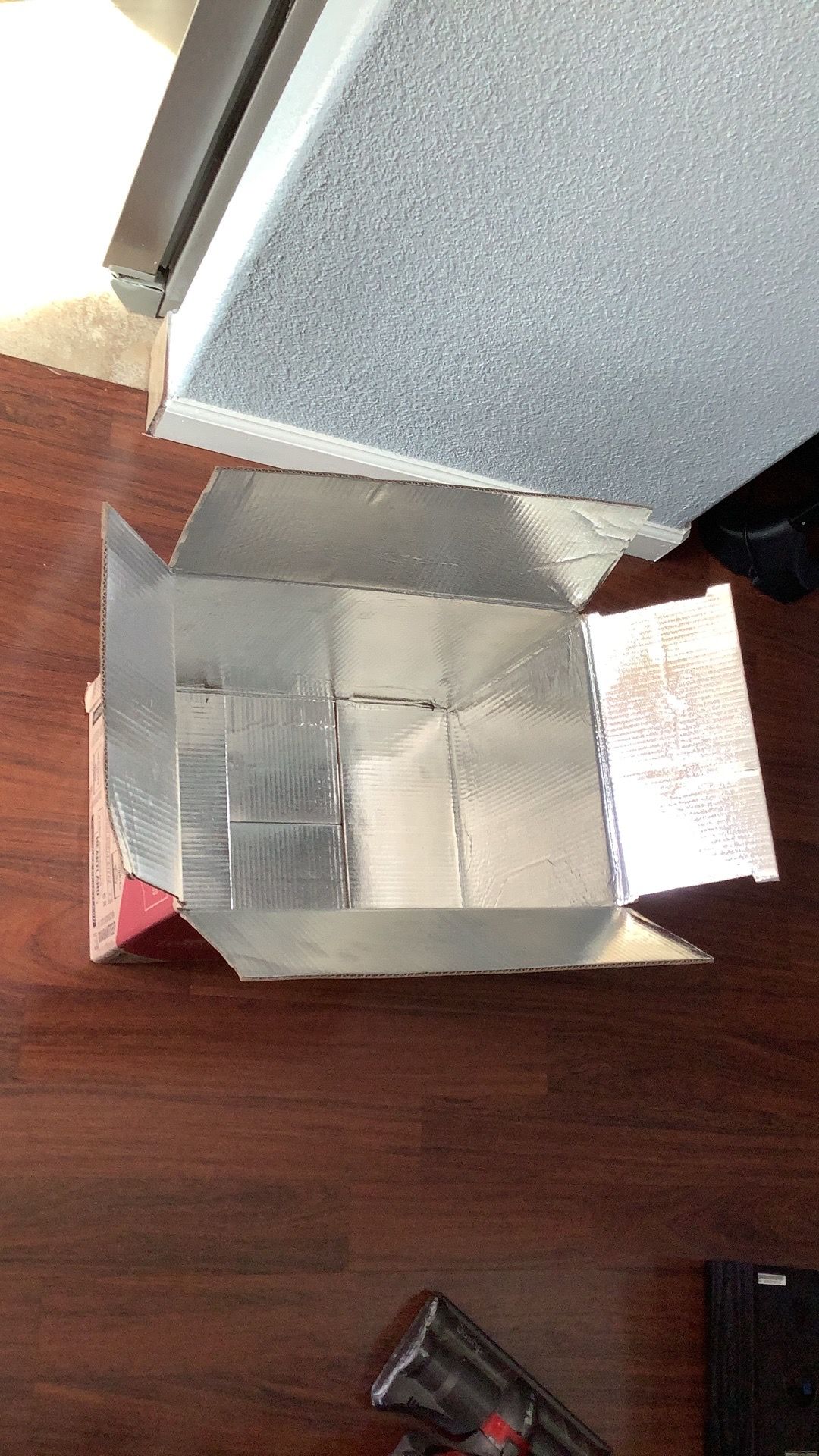 Kicks ice box for shoe restoration.