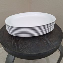 8". x 11.5" Oval Plastic Platters (Restaurant Style Plates)