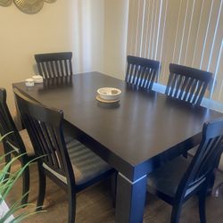 Dining  Table Set / Comedor 