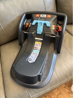 Uppa baby car seat base