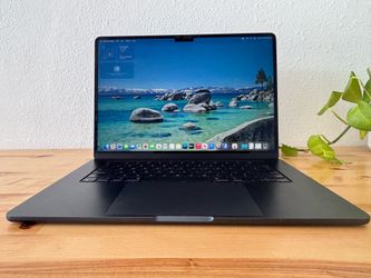 15-inch M2 MacBook Air 512GB SSD | 8GB RAM Midnight