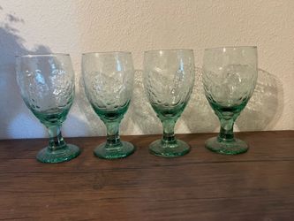 Vintage Libbey Orchard Water Goblets Green