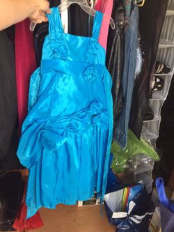 Girls blue gown size 5-6