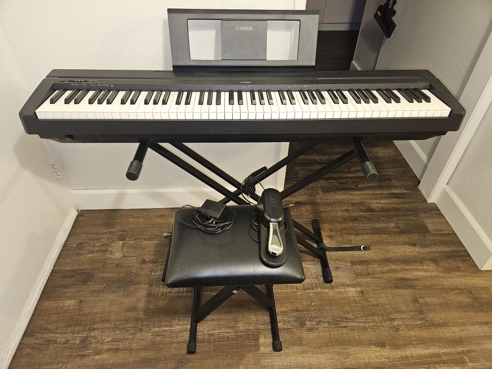 Yamaha P45 Digital Piano Keyboard 