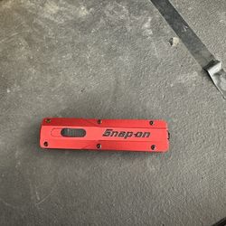 Snap On Retractable Clip Removal Tool