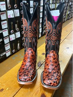 Men’s Boots