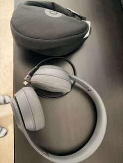 Beats Solo 3 Headphones