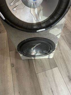 Speaker 12'' $100 or Trade