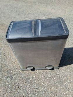 Step2 Dual Compartment Trash & Recycling Step Can