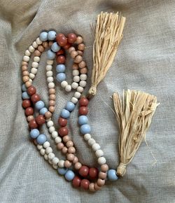 🍂 Wood & Raffia Garland – 87” – Thanksgiving / Everyday Décor – $5 Each (Hollywood, FL)