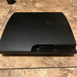 PlayStation 4￼
