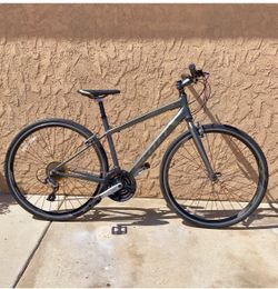 Scott hybrid bike (S/M)