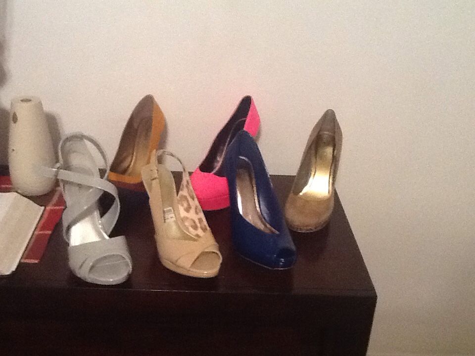 Ladies large size dress shoes
