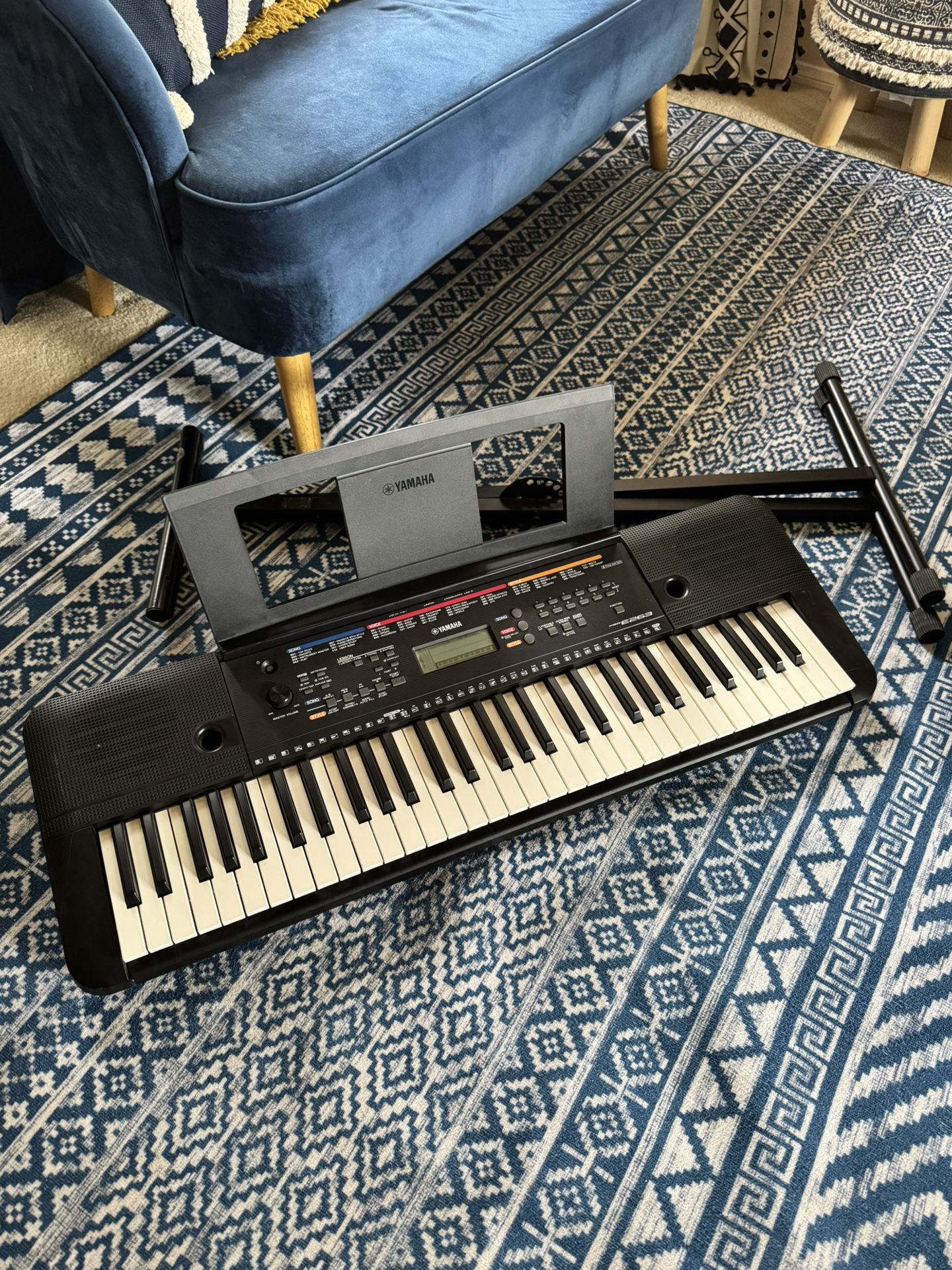 Yamaha Digital Keyboard PSR-E263