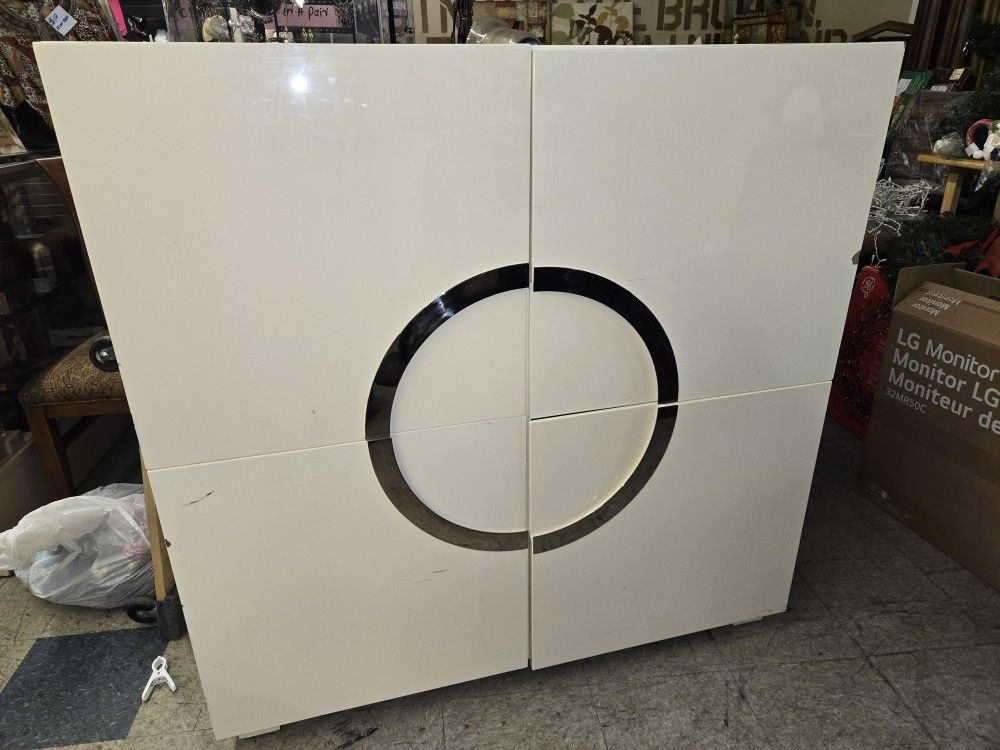 Shelf ( Not Responding To Is This Available) Read