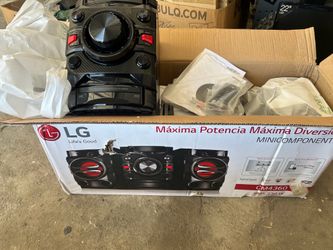 LG CM4360 Portable CD Player Hi-Fi System USB AUX Black with Remote new in the box
