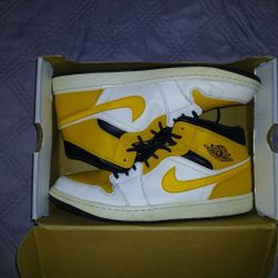 Air Jordan's Bubble 🐝 High Tops Real Deal Lastest Model 
