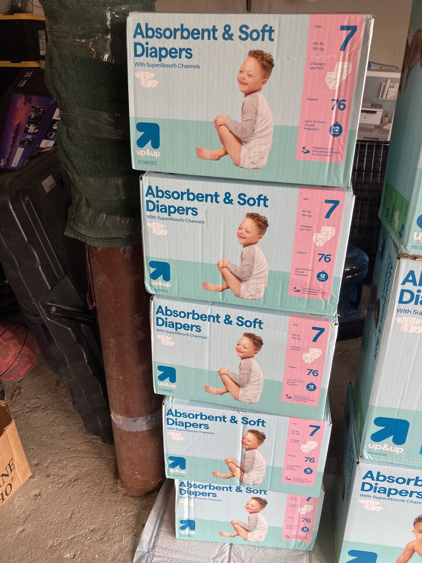 Up&Up Diapers Size 7, 76 per unit, 41+ Pounds