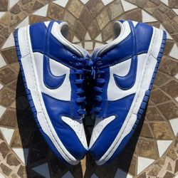 Nike dunk low Kentucky Size 11