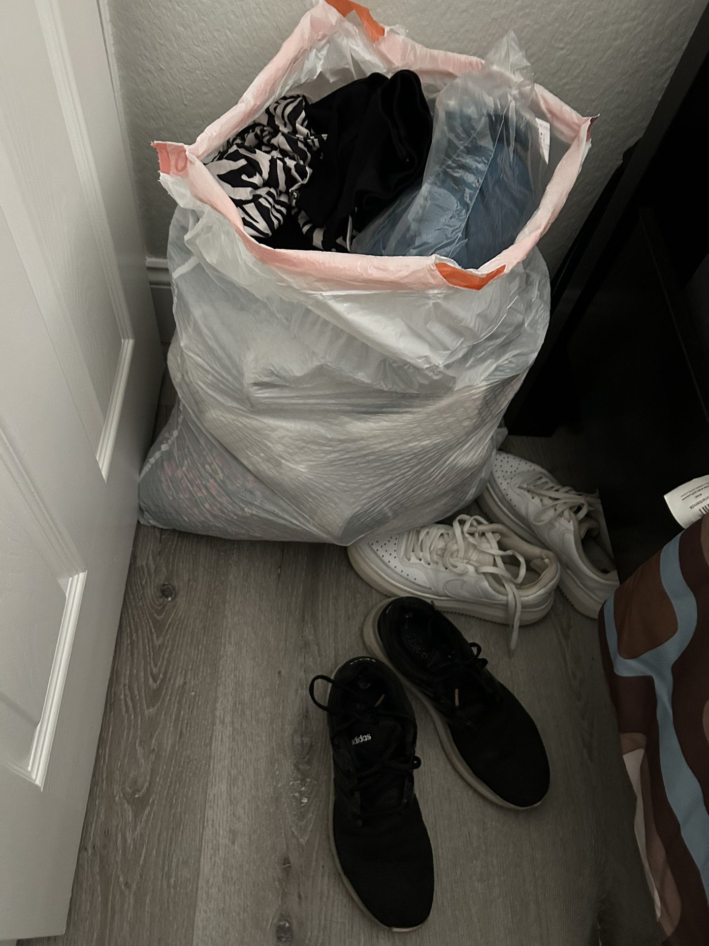 Bag Of Clothes Women 