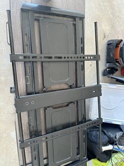 Sanus Wall Mount BLF213