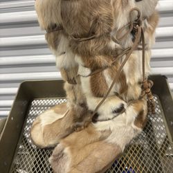 Au&mu Ladies Size 8 Boots 