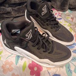 Men's Jordan Tatum 1 Size 9