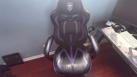 Gaming chair