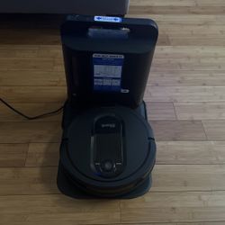 Shark Robot Vacuum 