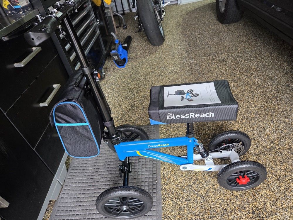 KNEE SCOOTER.  BRAND NEW!