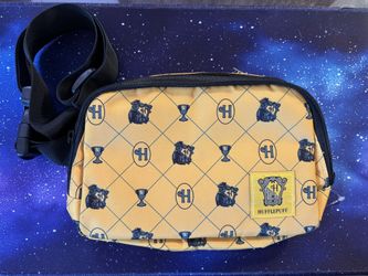 Harry Potter Hufflepuff Belt Bag New 