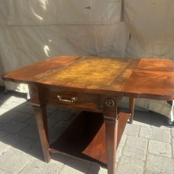 Antique Mahogany Drop Leaf End Table / Mahogany Side Table