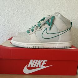 Nike SB Dunk High Men’s Size 8