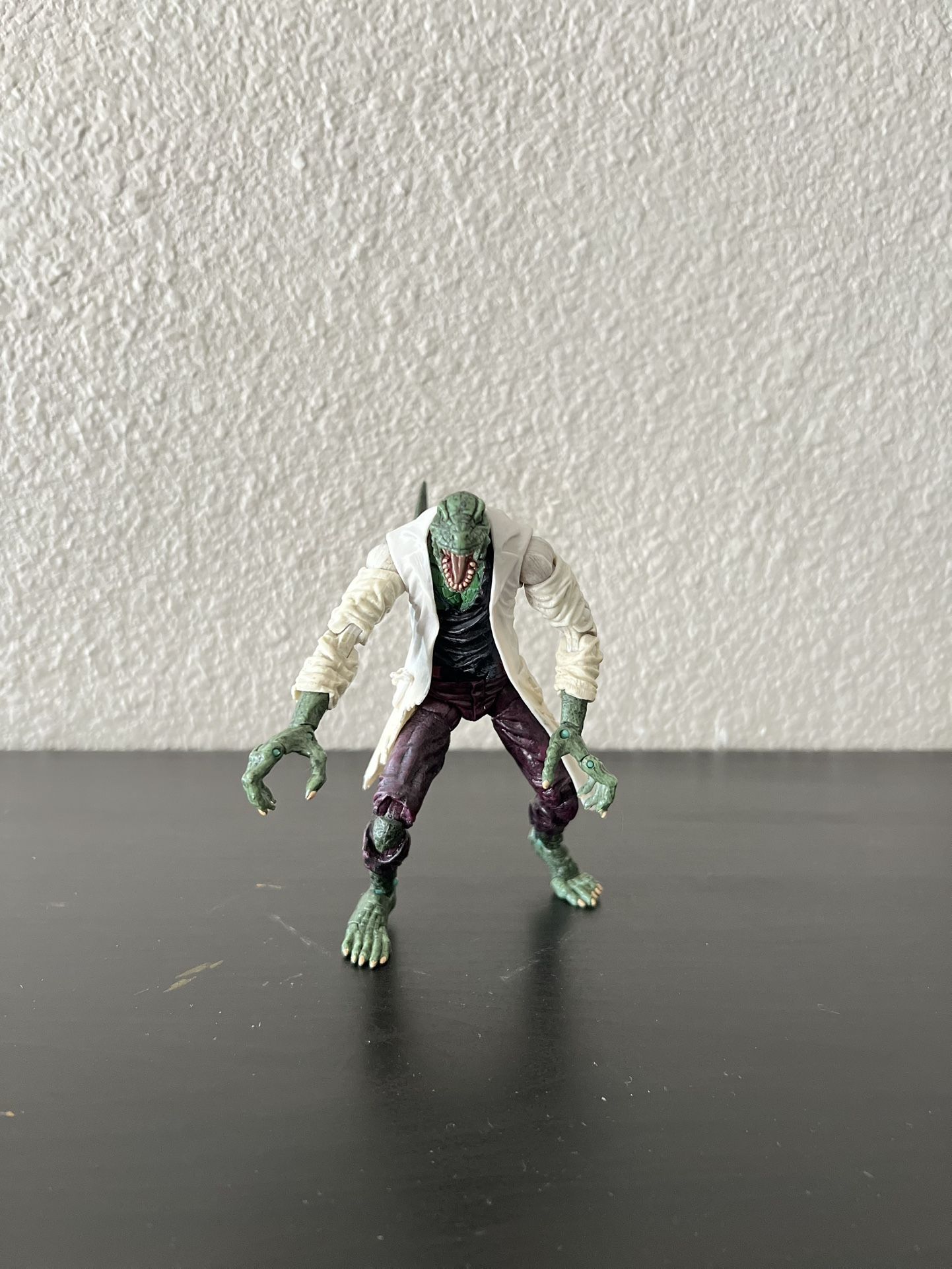 Marvel Legends ToyBiz Lizard from Spider Man vs Fearsome Foes