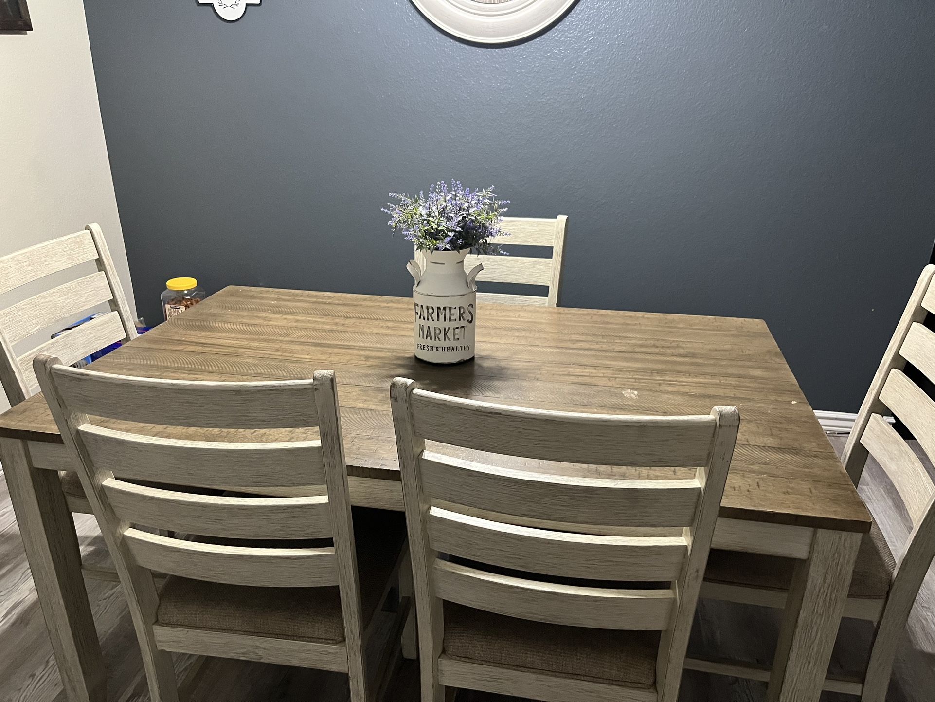 Kitchen table