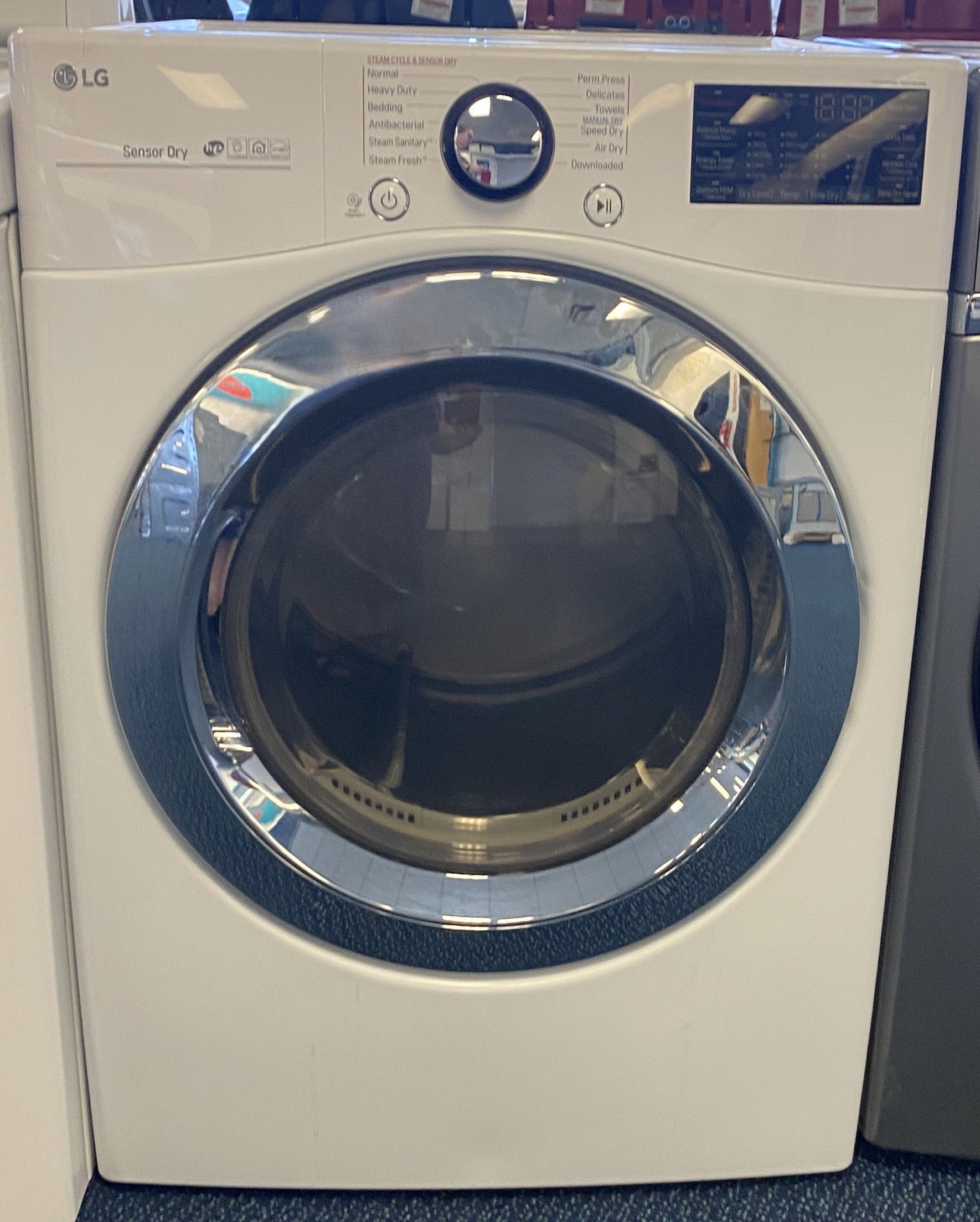 White LG Front Load Style Gas Dryer (6-0066)