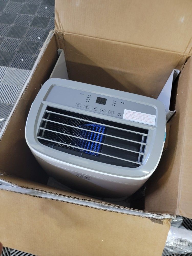 New! Black & Decker 10,000 BTU Portable Air Conditioner AC