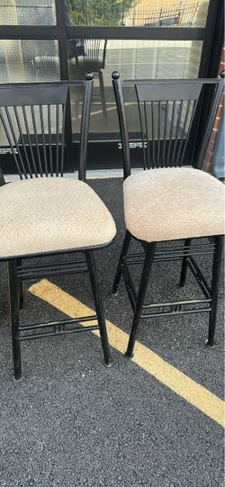 SET OF TWO HEAVY BLACK METAL SWIVEL BAR STOOLS
