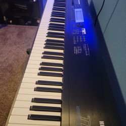 Korg TR WORKSTATION 