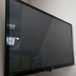 LG TV (50 Inch)