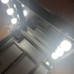 Samsung Portable Vanity