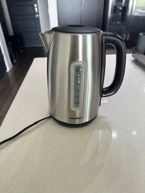 COMFEE' 1.7Ld Electric Kettle – Fast 1500W Boil, LED Light, Auto Shut-Off – $18