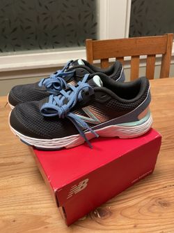 Big Kid Size 3 Tennis Shoes, New Balance, Never Worn