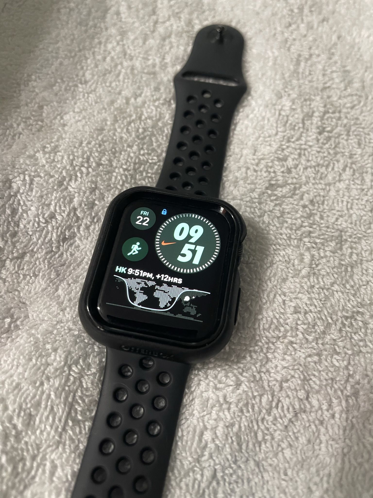 Nike Apple Watch Series (44MM) GPS