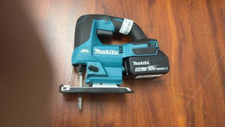 Makita Jigsaw XVJ04